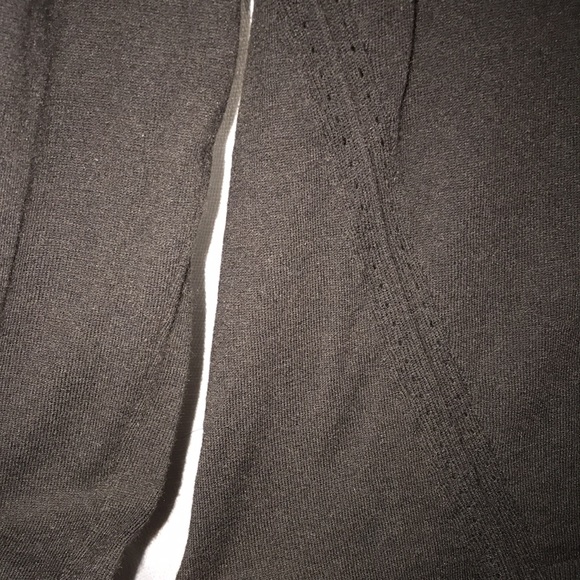 Loft sweater - Picture 3 of 3